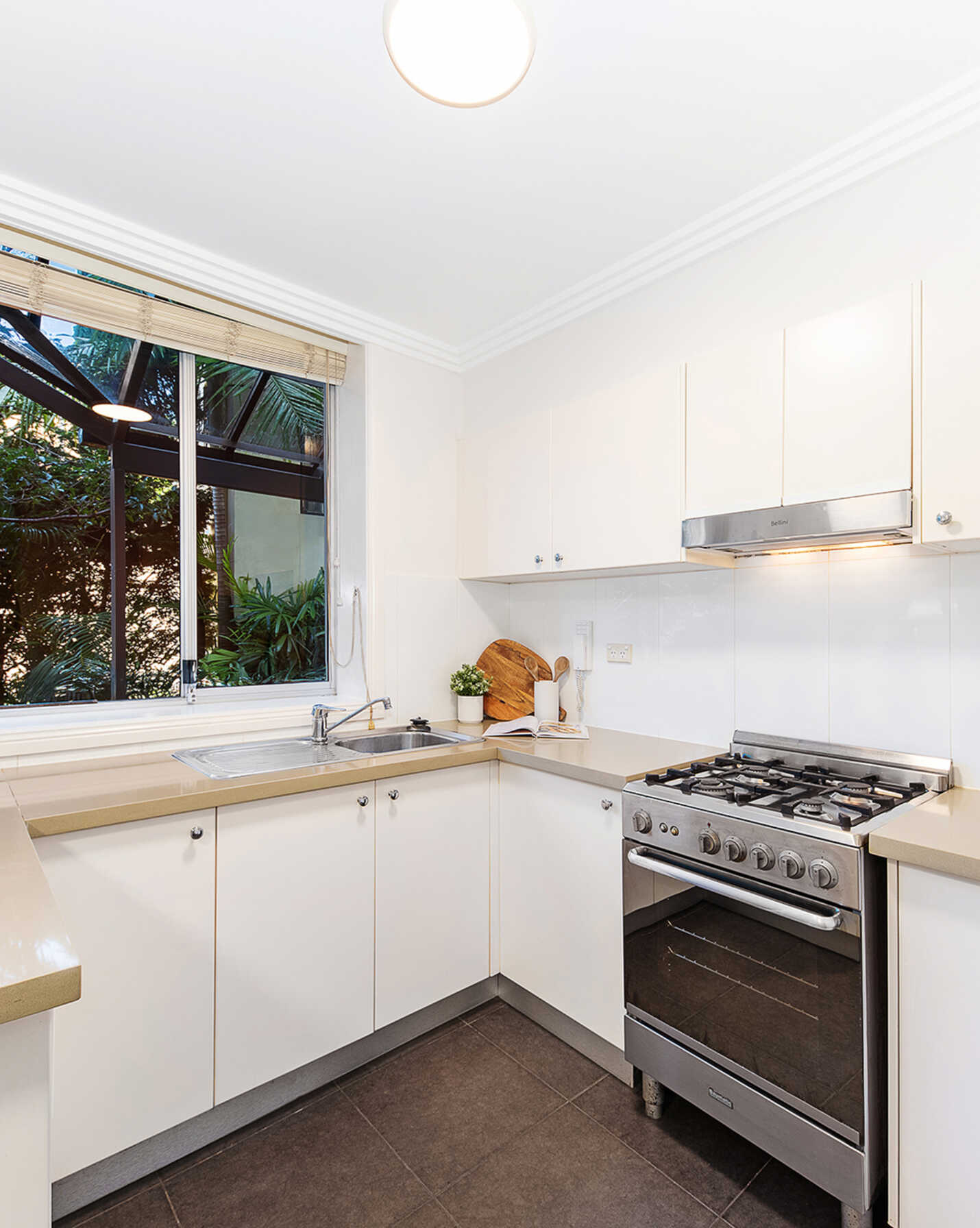 2/27B Elamang Avenue Kirribilli, Kirribilli - Thumbnail 2