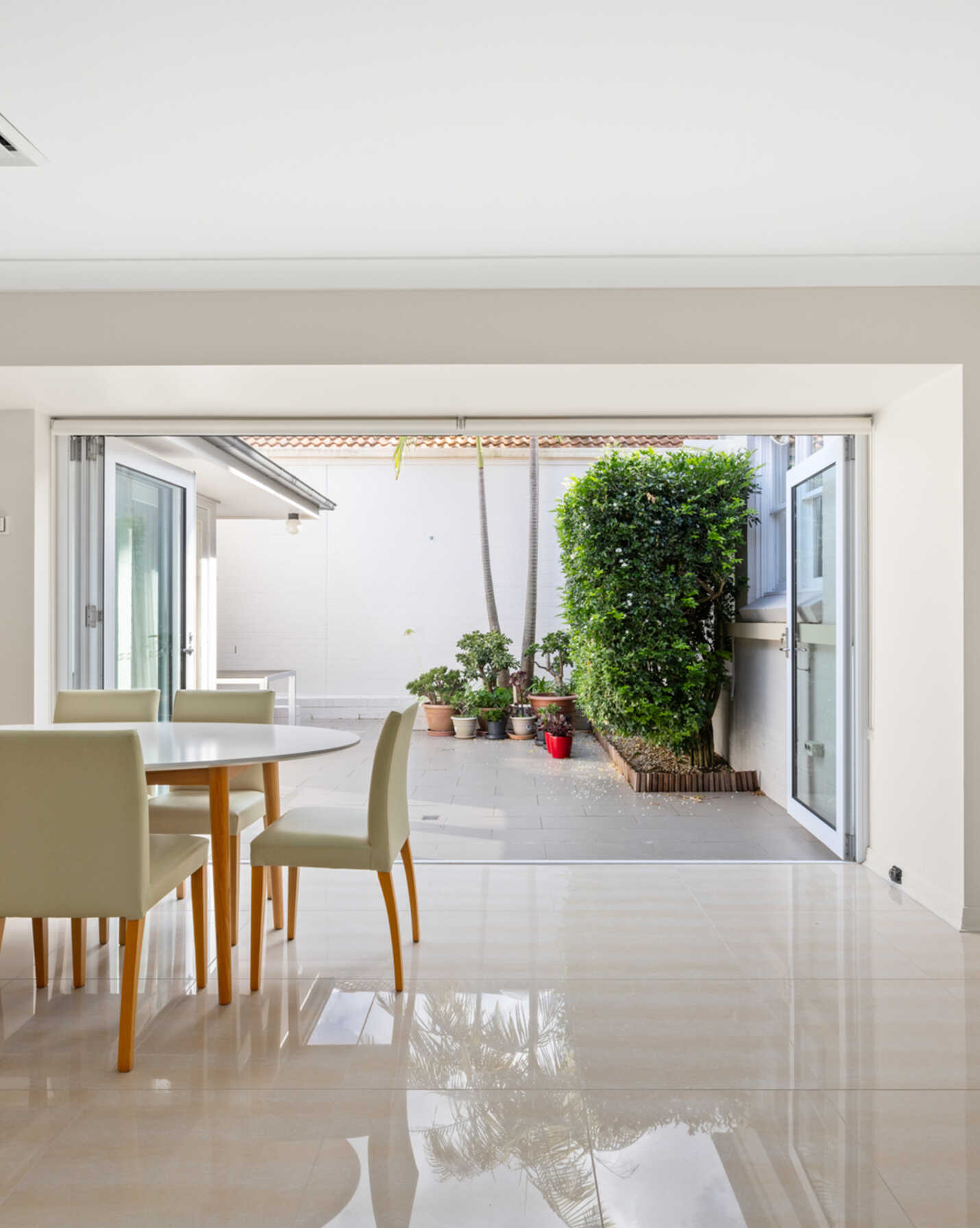 71 Brompton Road Kensington, Kensington - Thumbnail 3