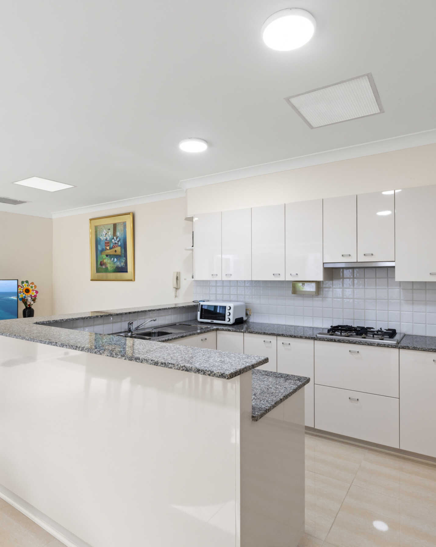 71 Brompton Road Kensington, Kensington - Thumbnail 4
