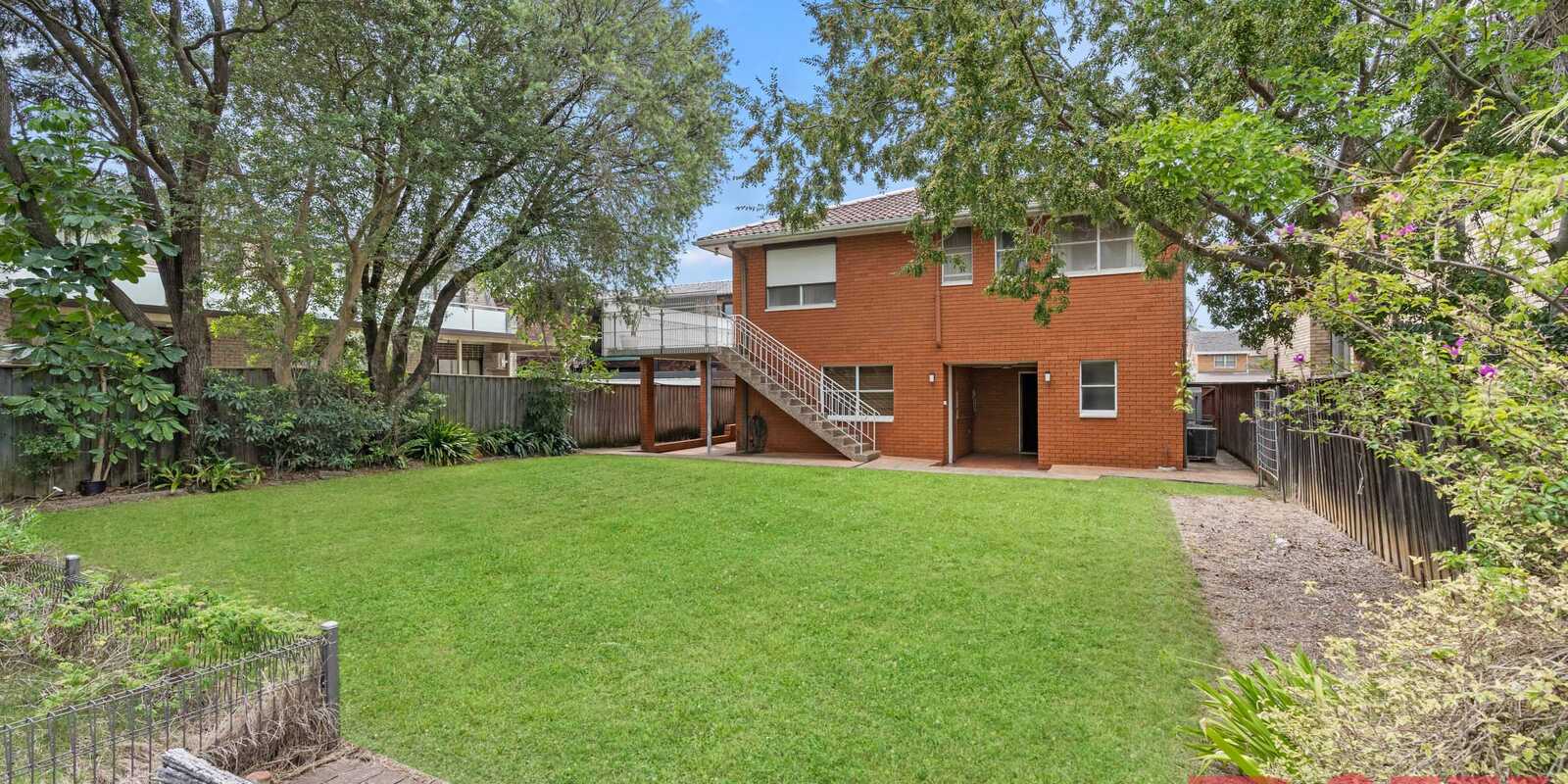 11 SUMMIT PLACE Strathfield