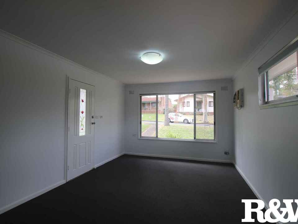 4 Melkarth Place Doonside