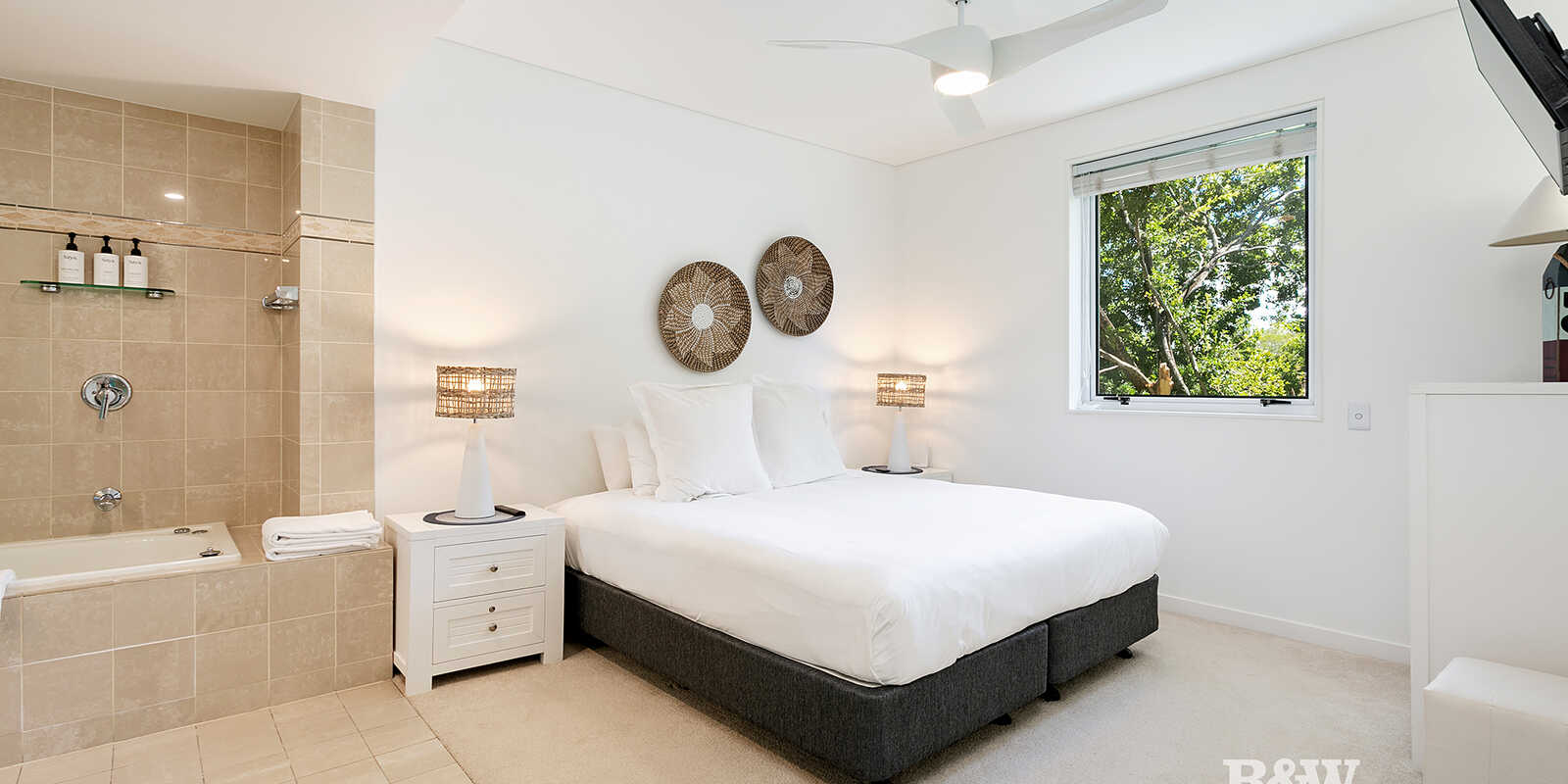 423/32 Hastings Street Noosa Heads 423/32 Hastings Street Noosa Heads