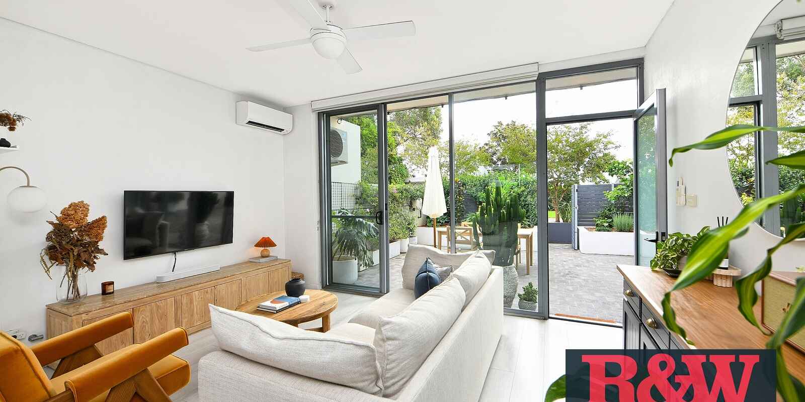 8/5 Lusty Street Wolli Creek
