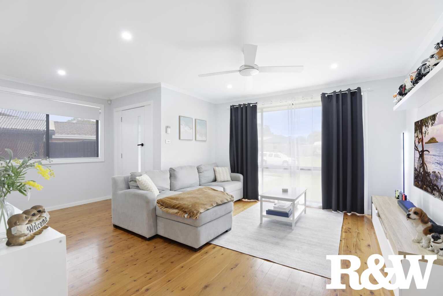 13 Kala Circuit St Clair 13 Kala Circuit St Clair