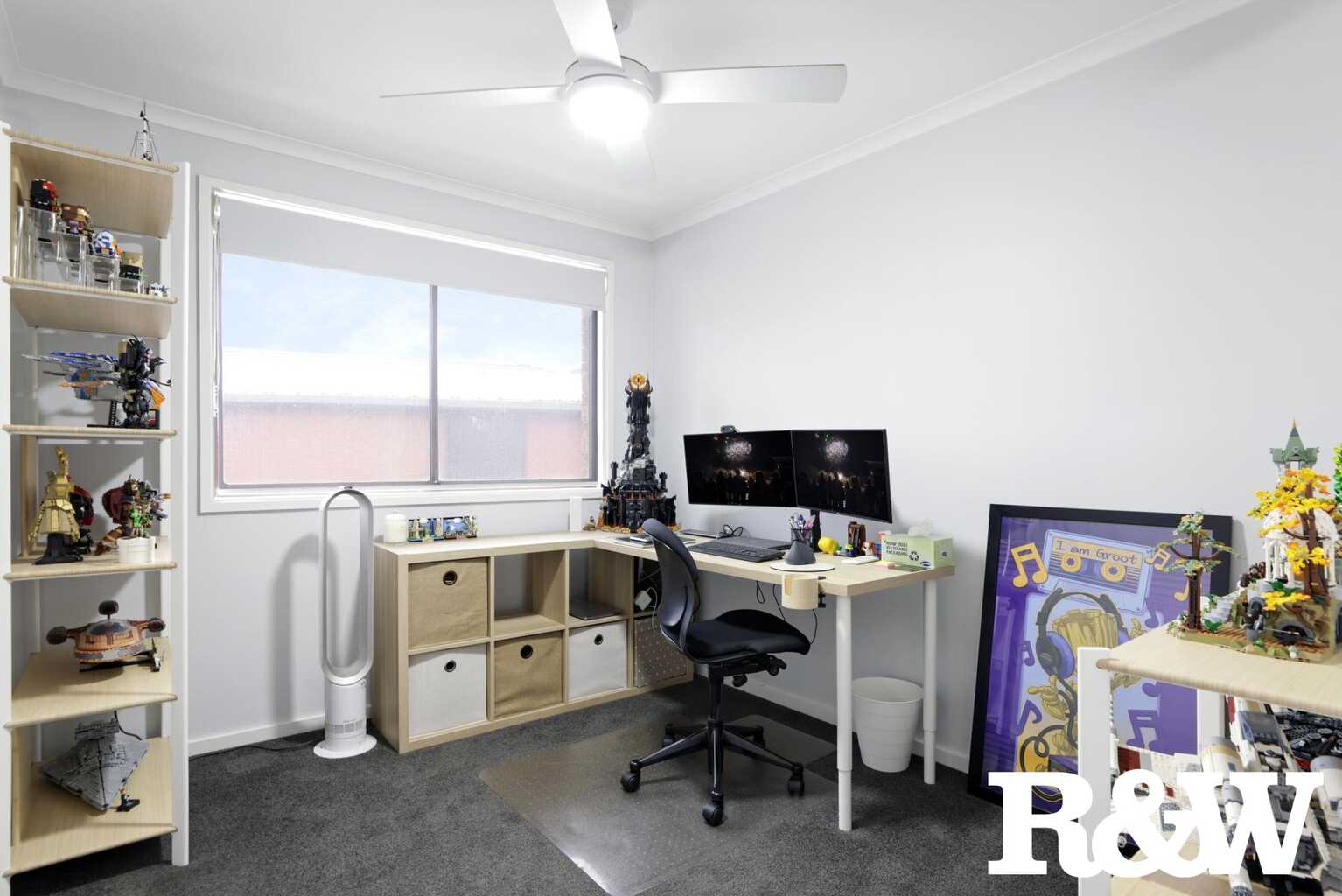 13 Kala Circuit St Clair 13 Kala Circuit St Clair
