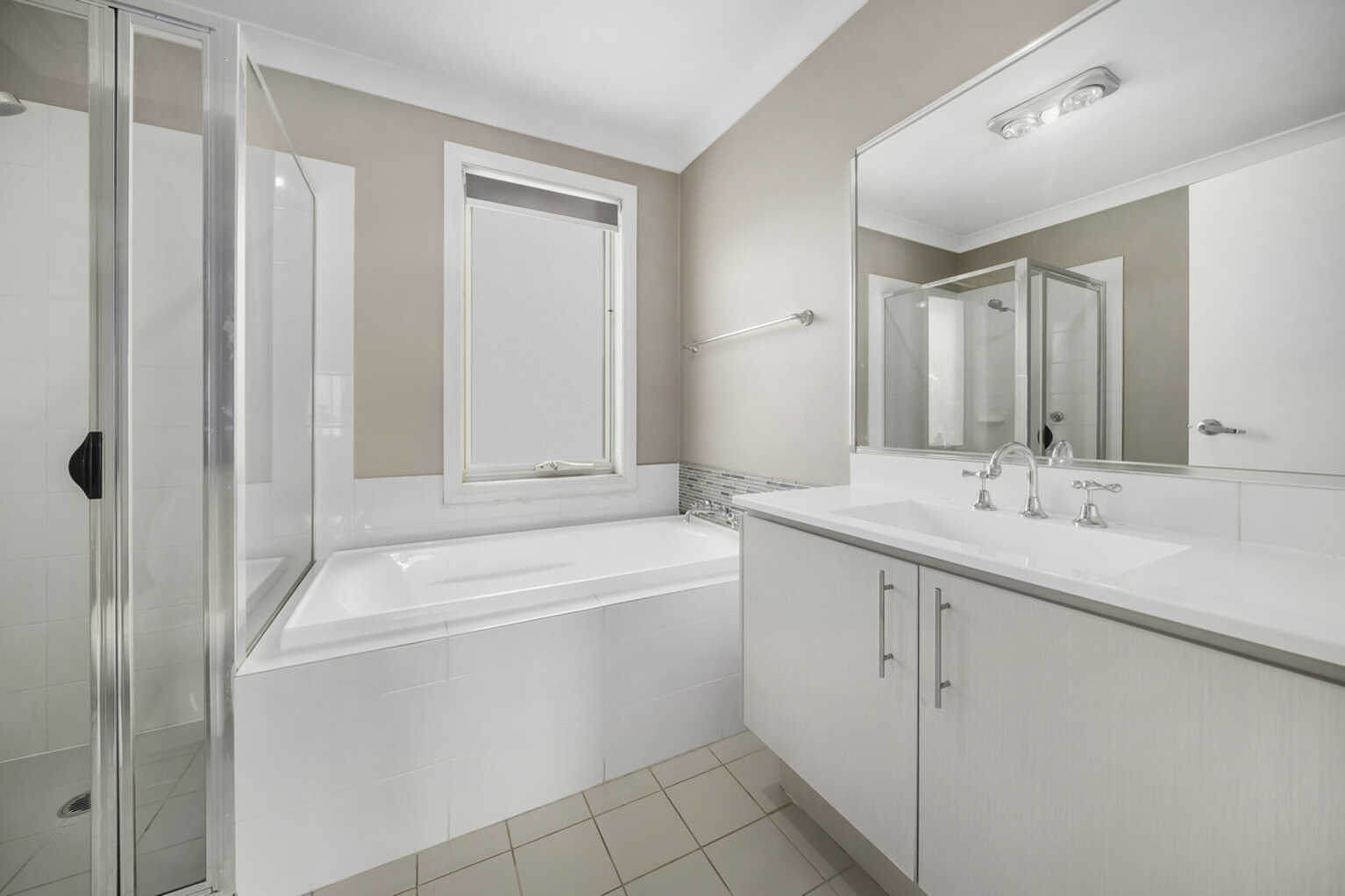 8 Paperbark Drive Woodcroft 8 Paperbark Drive Woodcroft