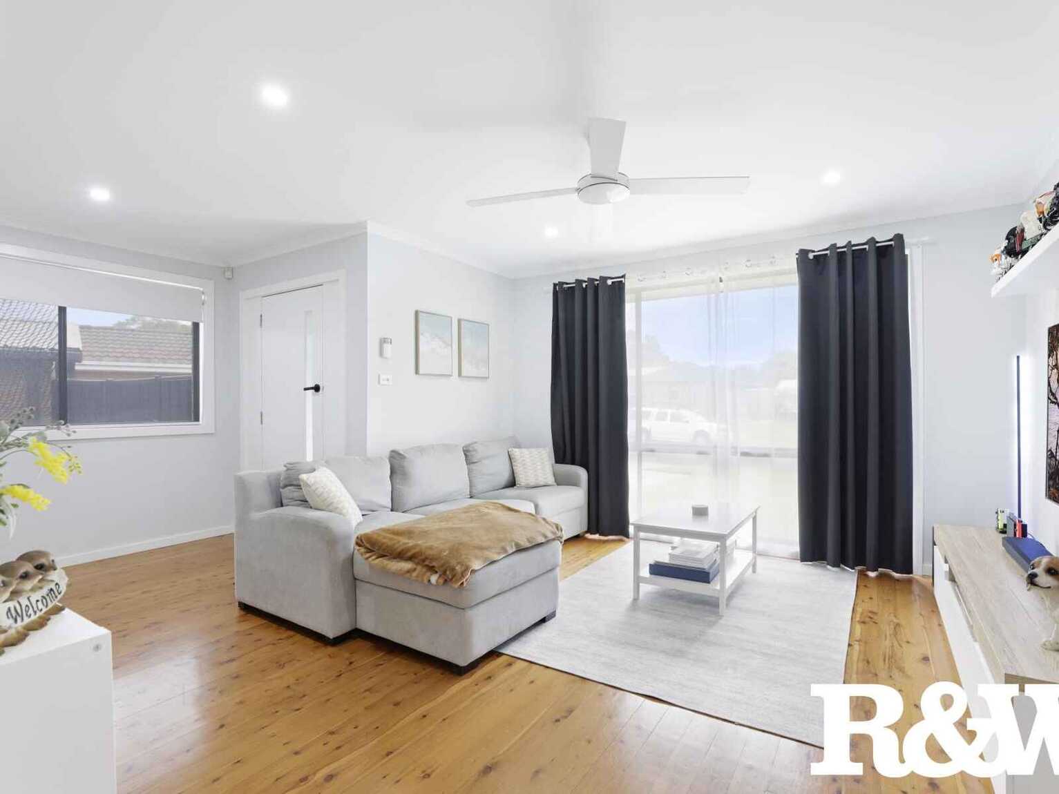 13 Kala Circuit St Clair 13 Kala Circuit St Clair