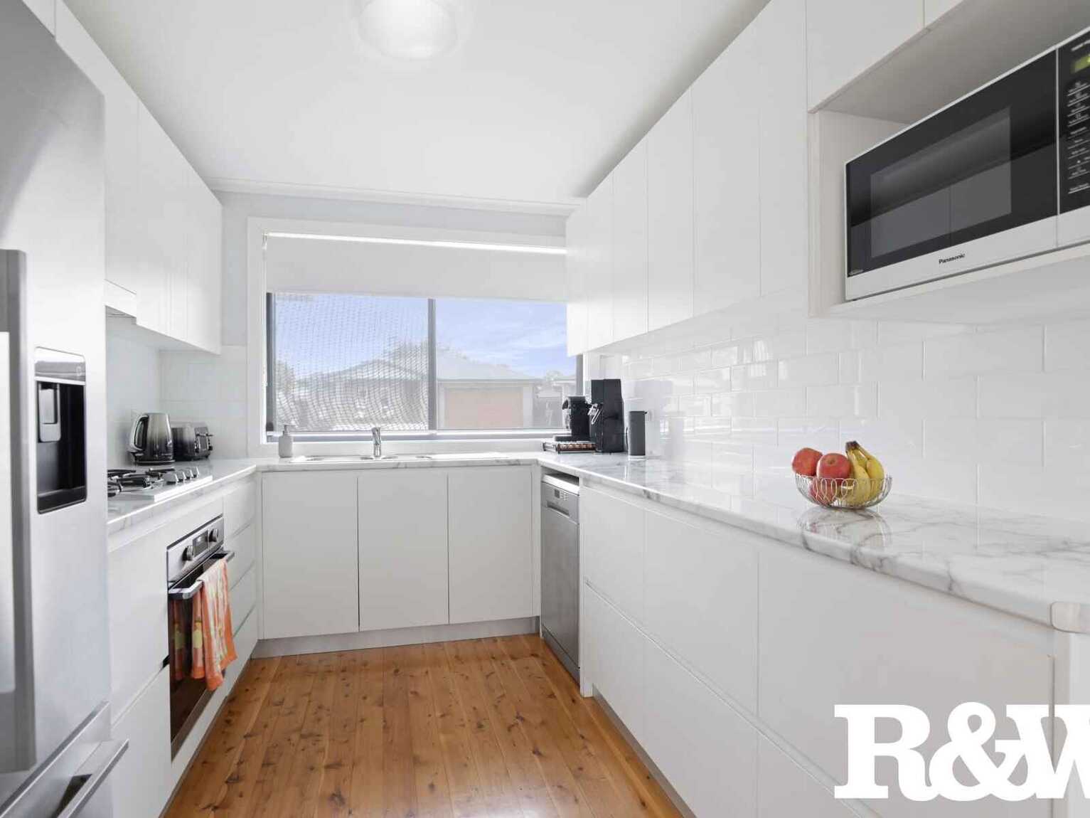 13 Kala Circuit St Clair 13 Kala Circuit St Clair