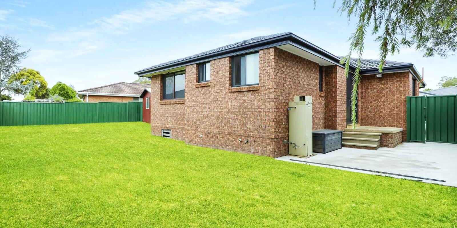 13 Kala Circuit St Clair 13 Kala Circuit St Clair