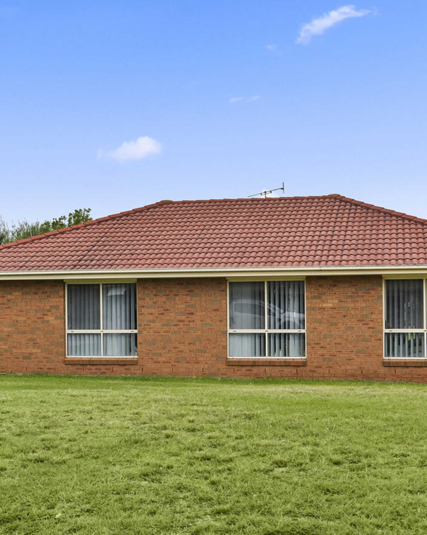 27 George Street Marulan, Marulan - Thumbnail 2