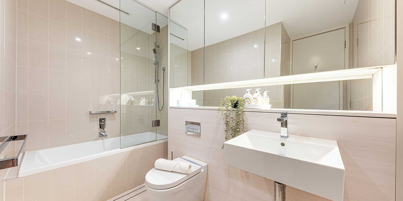 1615/211 Pacific Highway North Sydney 1615/211 Pacific Highway North Sydney