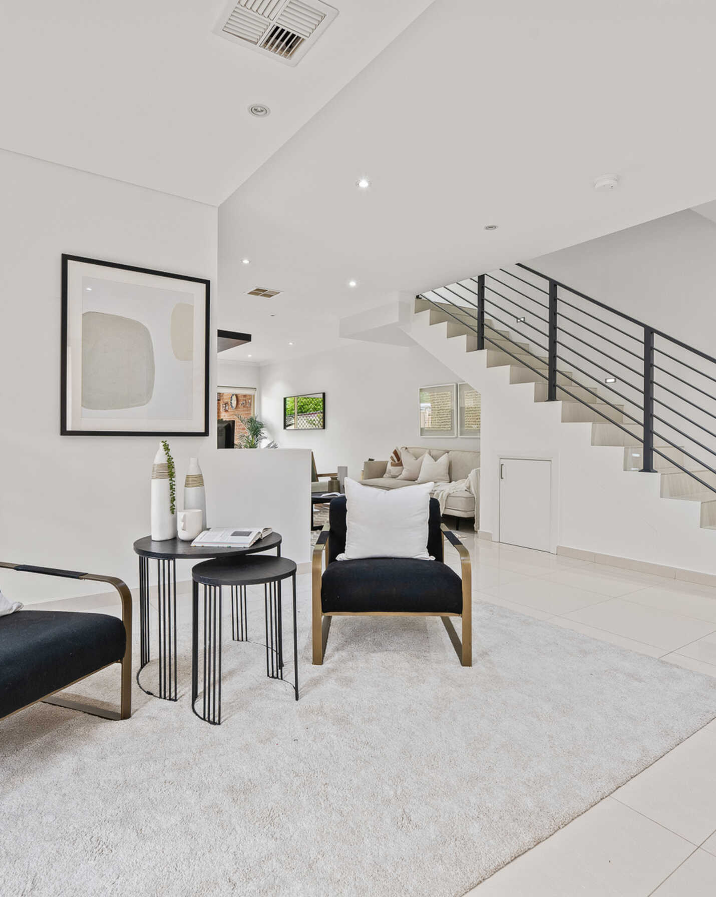 13A Onslow Street Canterbury, Canterbury - Thumbnail 3