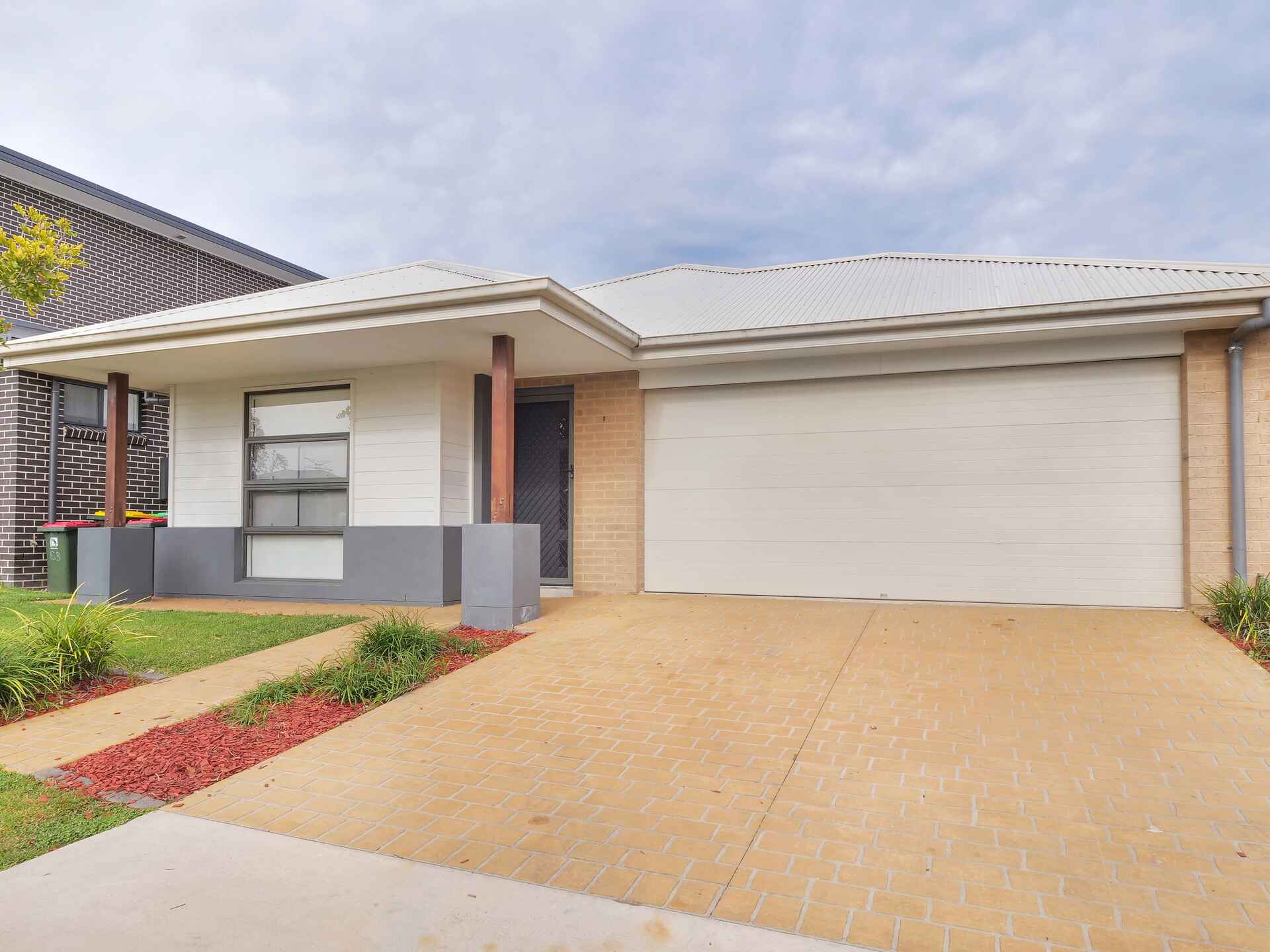 17 Willunga Street Gledswood Hills