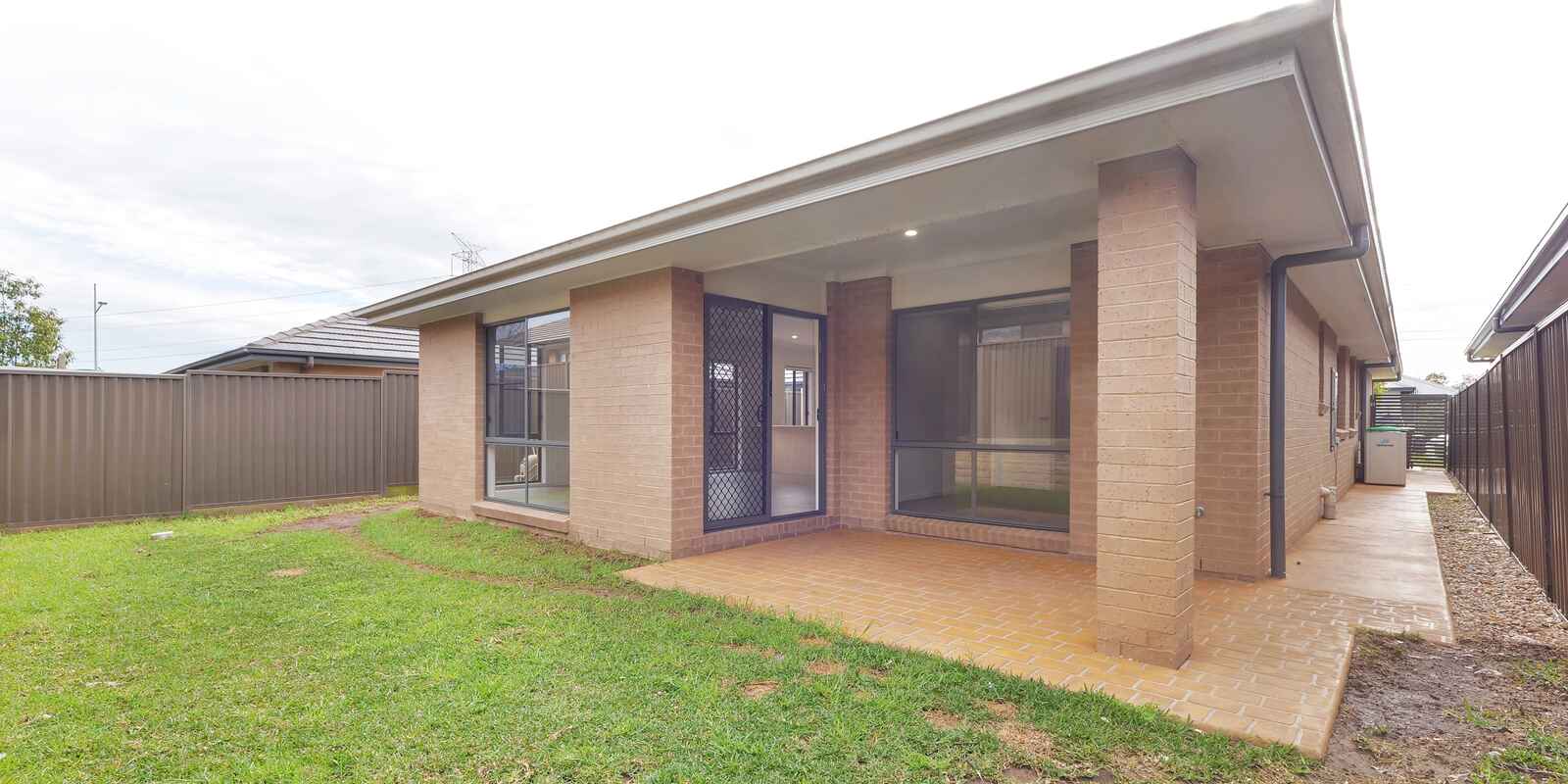 17 Willunga Street Gledswood Hills