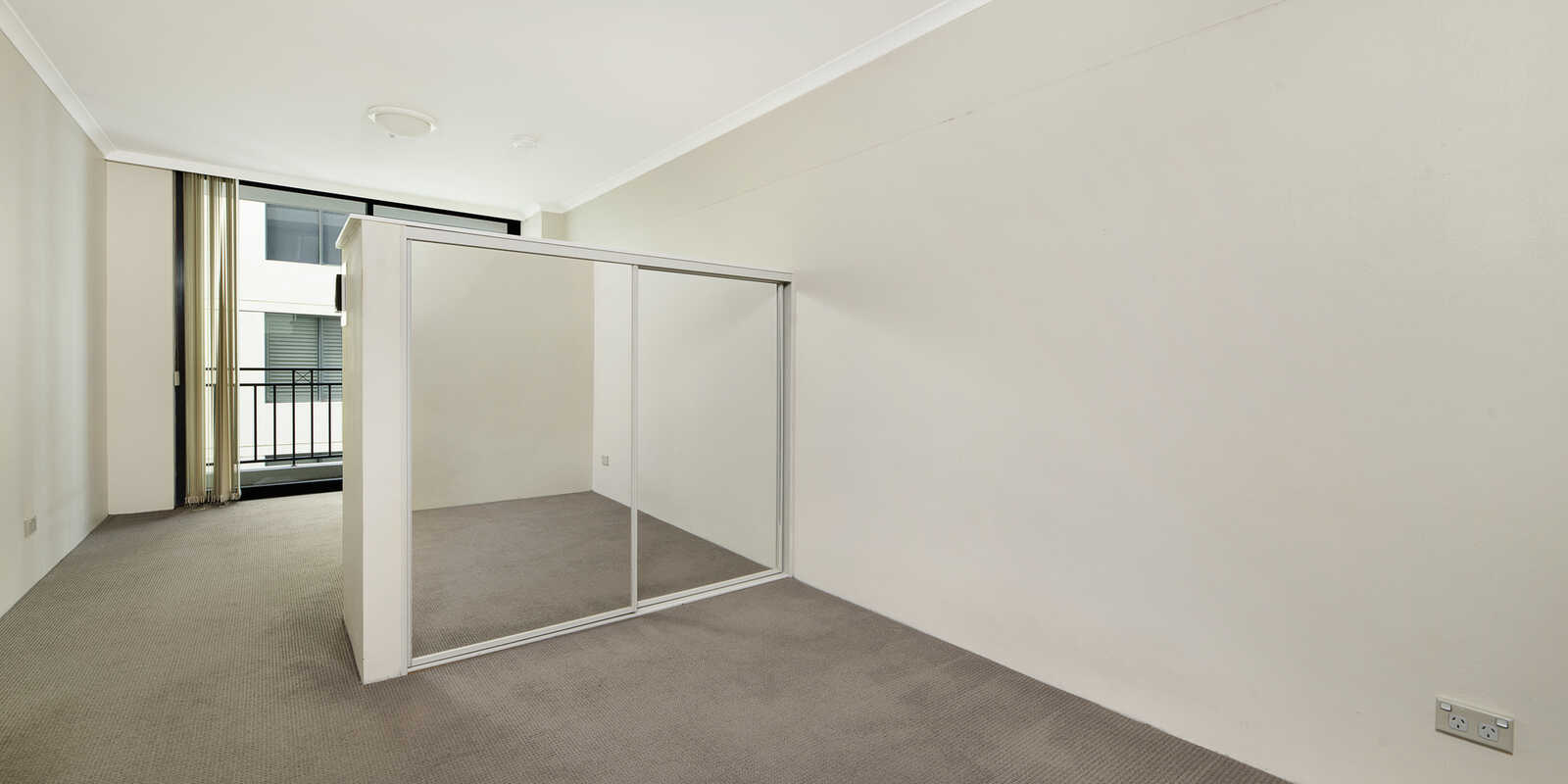 55/237 Miller Street North Sydney 55/237 Miller Street North Sydney