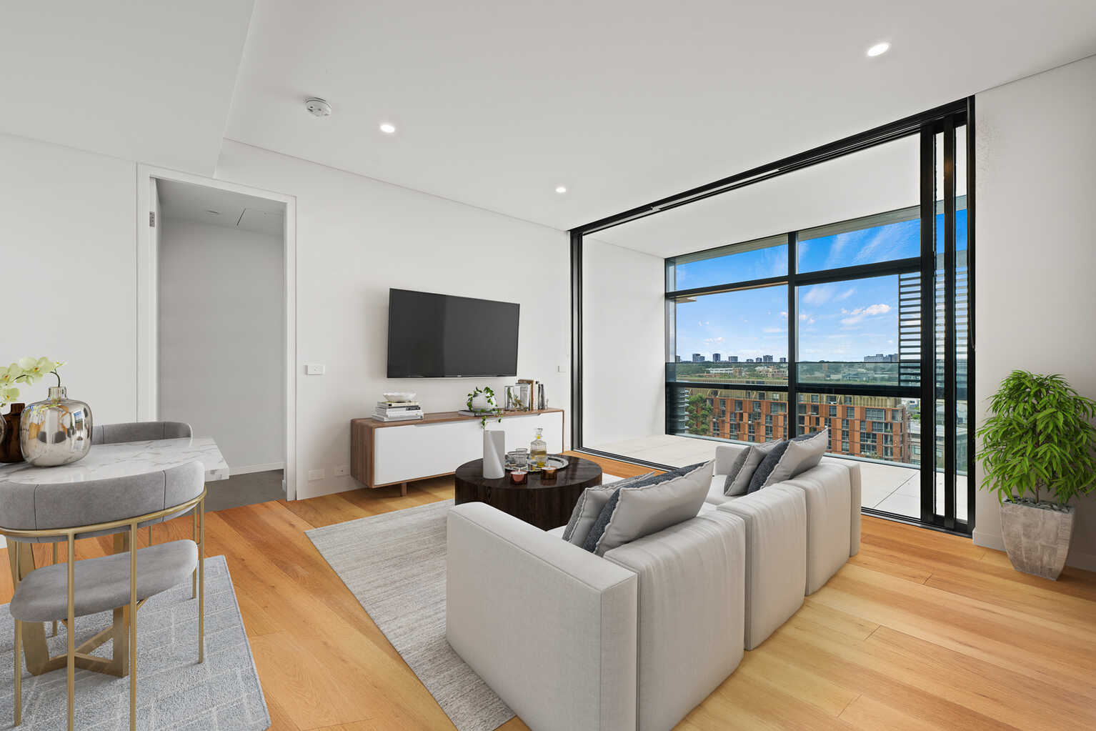 1203/1 Chippendale Way Chippendale