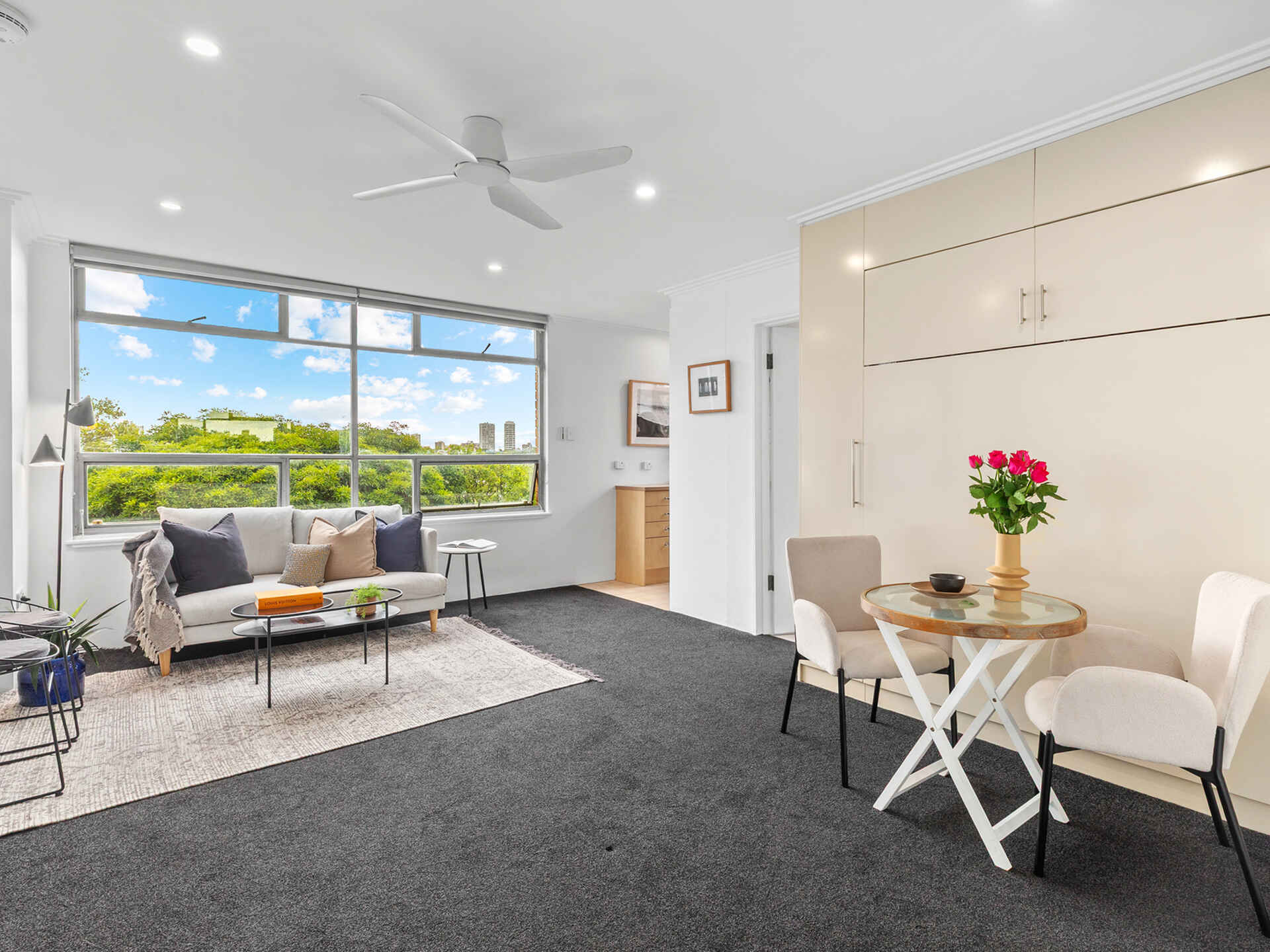 18/10 Barncleuth Square Elizabeth Bay