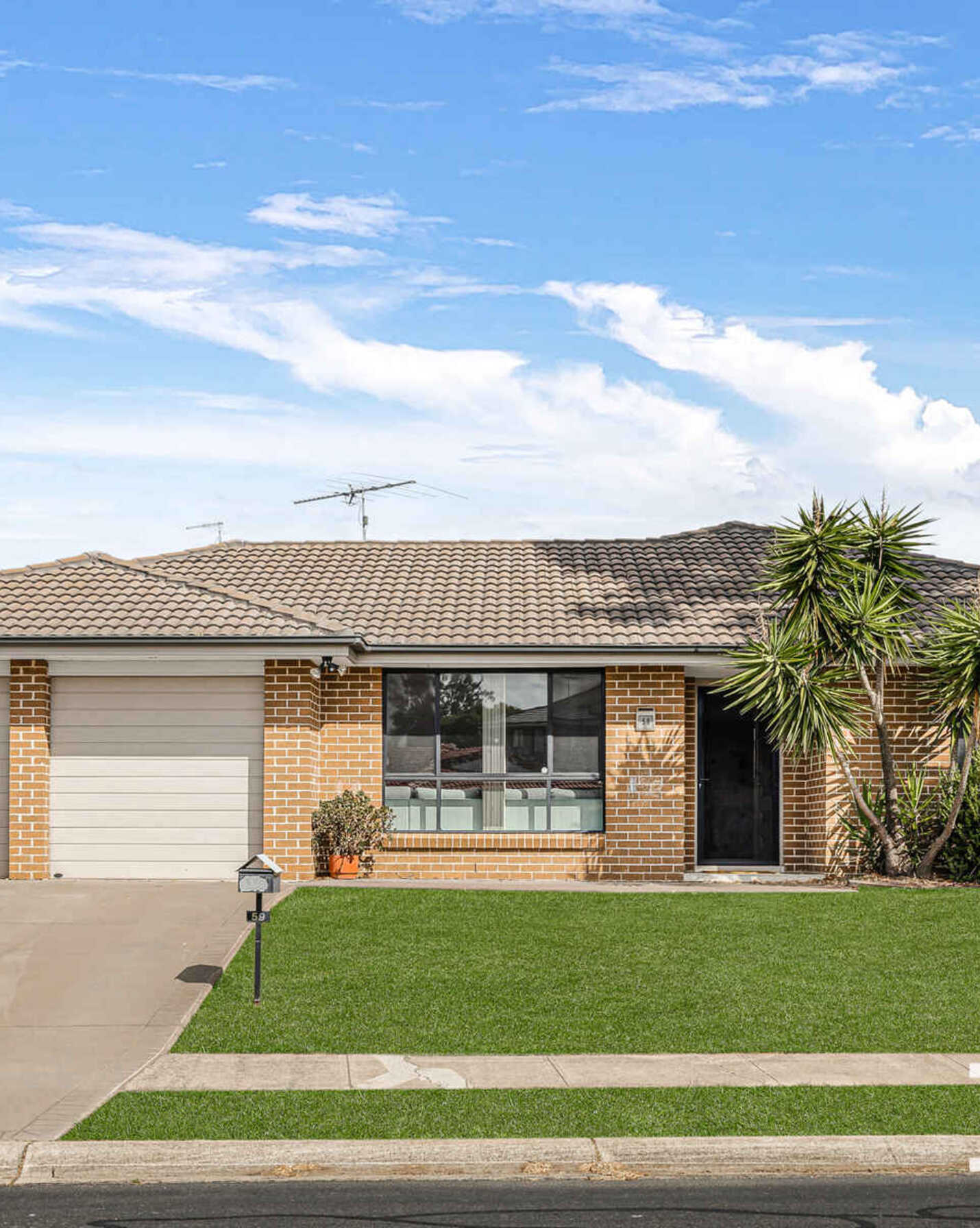 59 Winsome Avenue Plumpton, Plumpton - Image 1