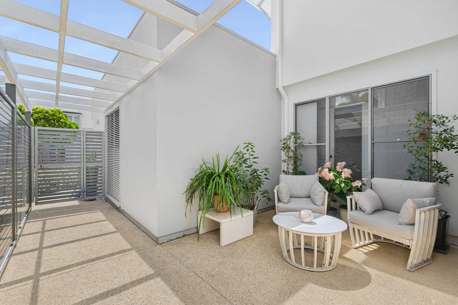 23/6 Suncoast Beach Drive Mount Coolum 23/6 Suncoast Beach Drive Mount Coolum