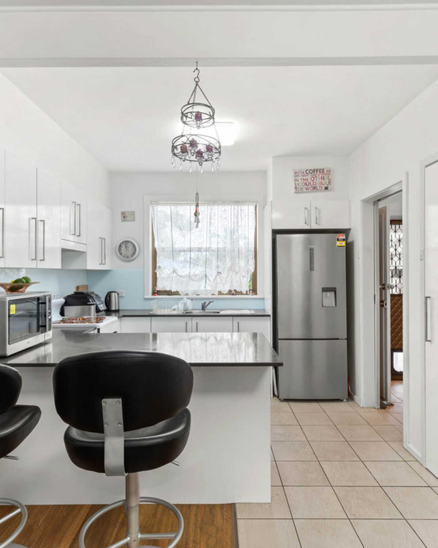 5 Maxwell Avenue Belmont North, North - Thumbnail 4
