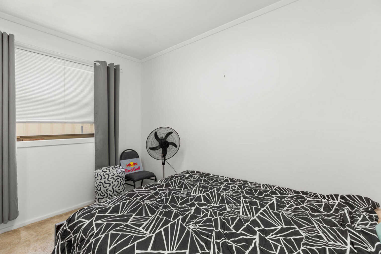 5 Maxwell Avenue Belmont North 5 Maxwell Avenue Belmont North