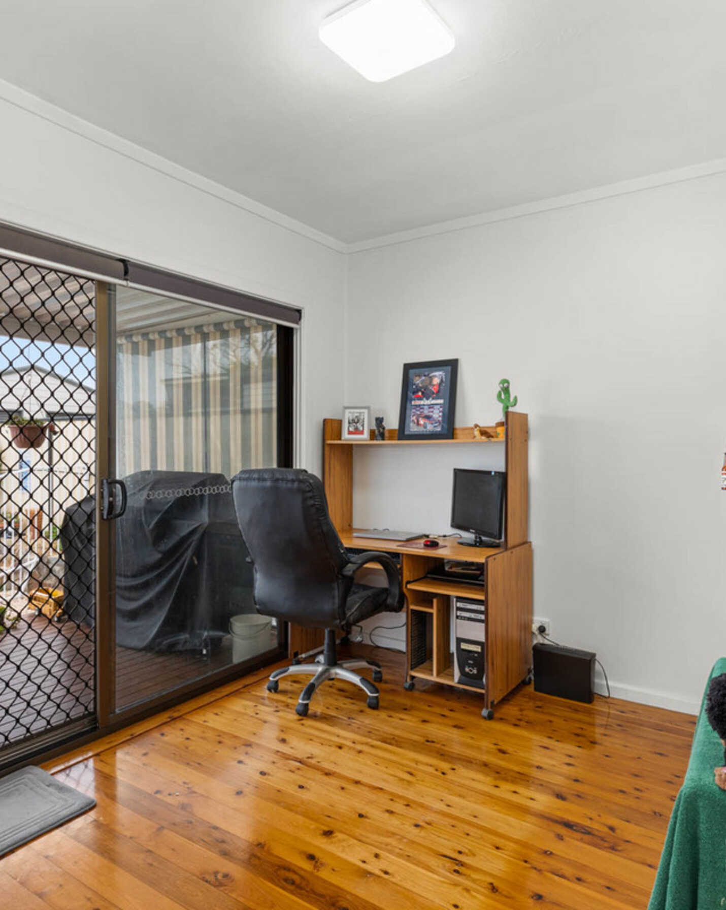 5 Maxwell Avenue Belmont North, North - Thumbnail 8