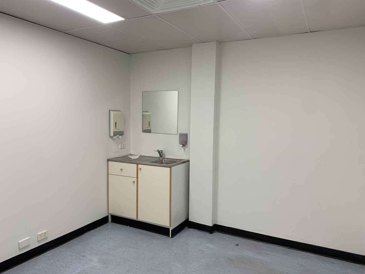 23-25-27 Botany Road Waterloo