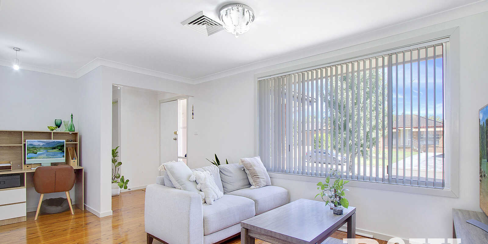 37 Windrush Circuit St Clair