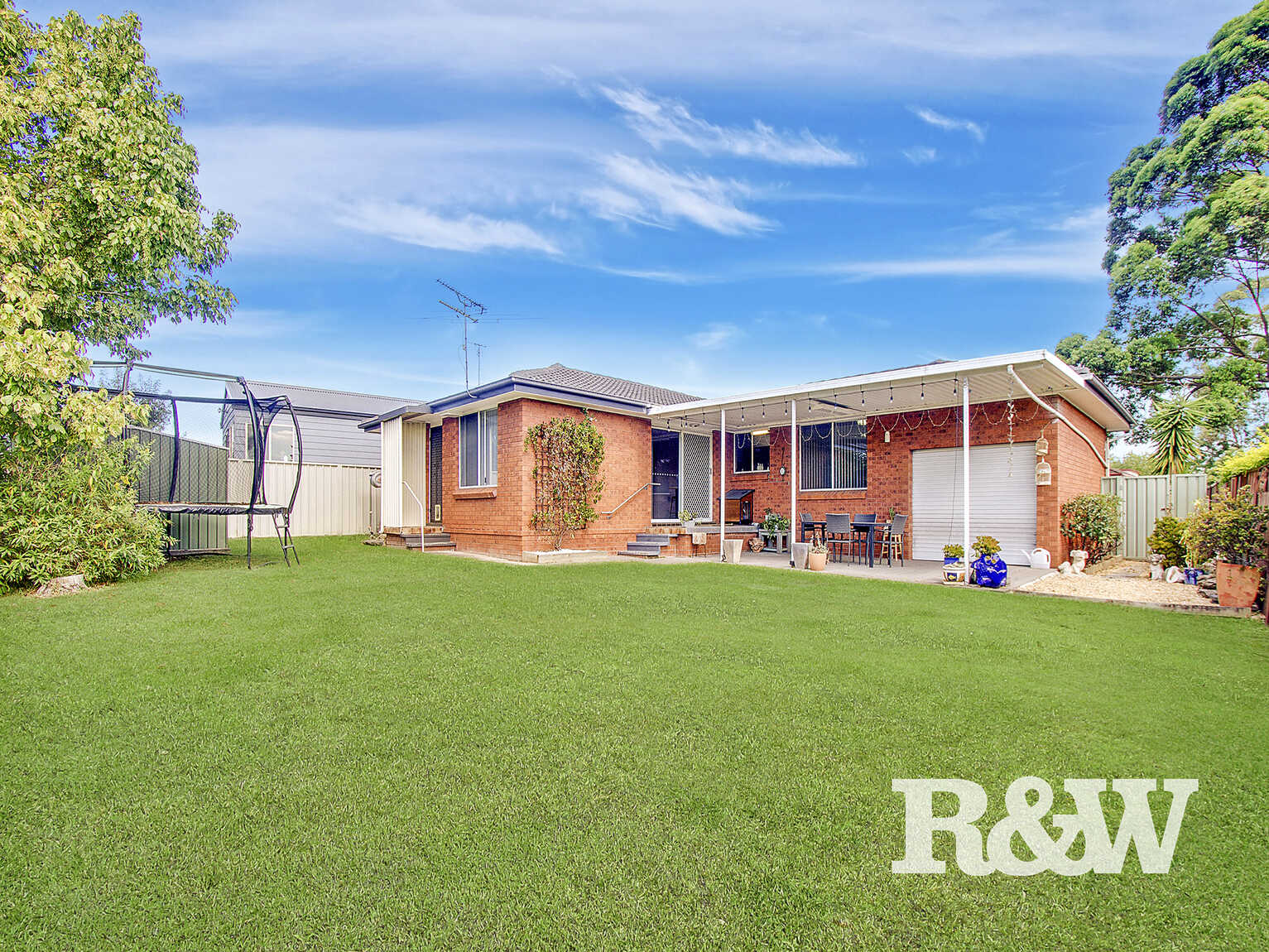 37 Windrush Circuit St Clair