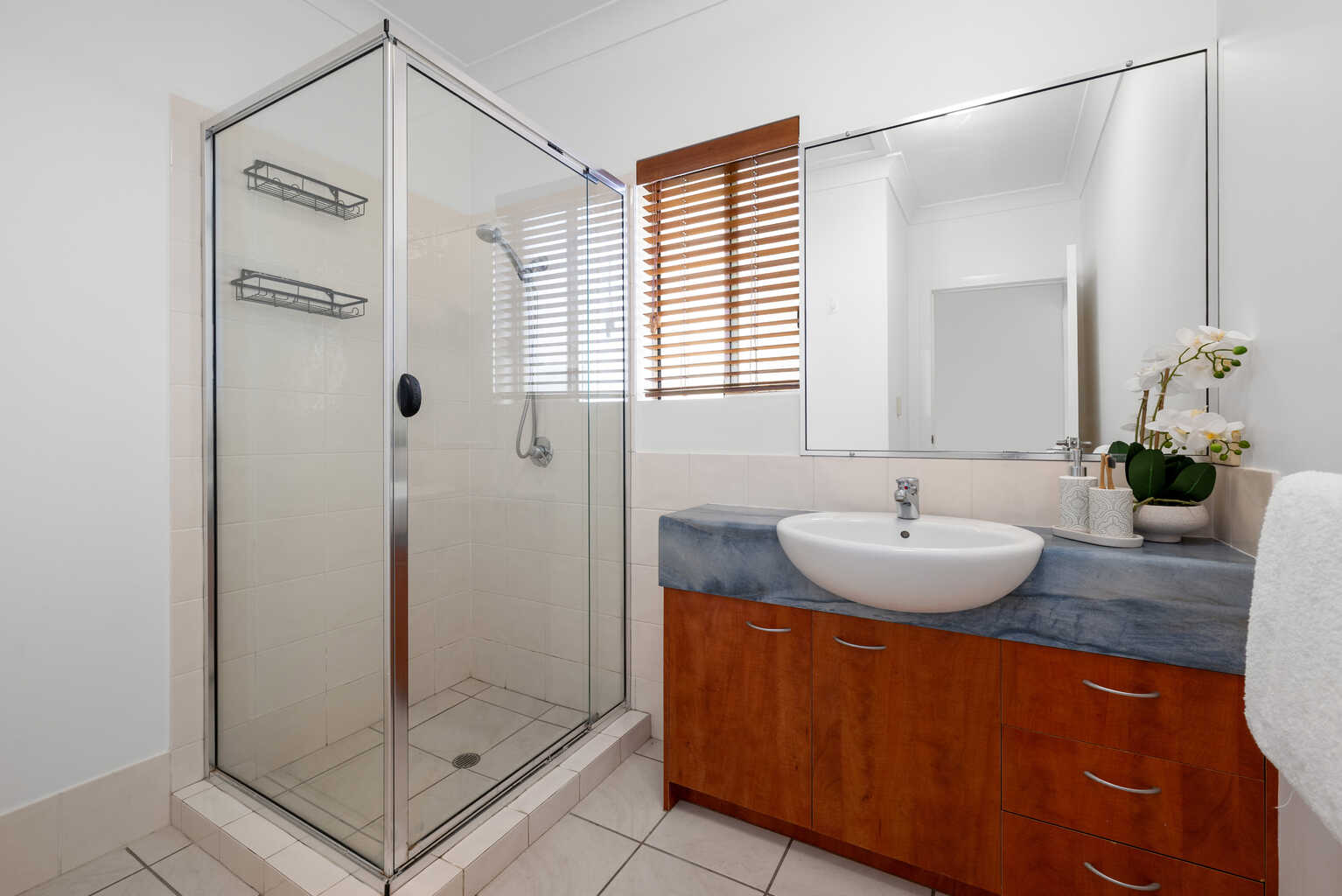 5/102 Racecourse Rd Ascot