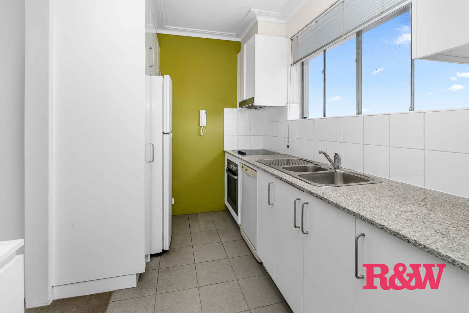 9/13 Queensborough Road Croydon Park 9/13 Queensborough Road Croydon Park