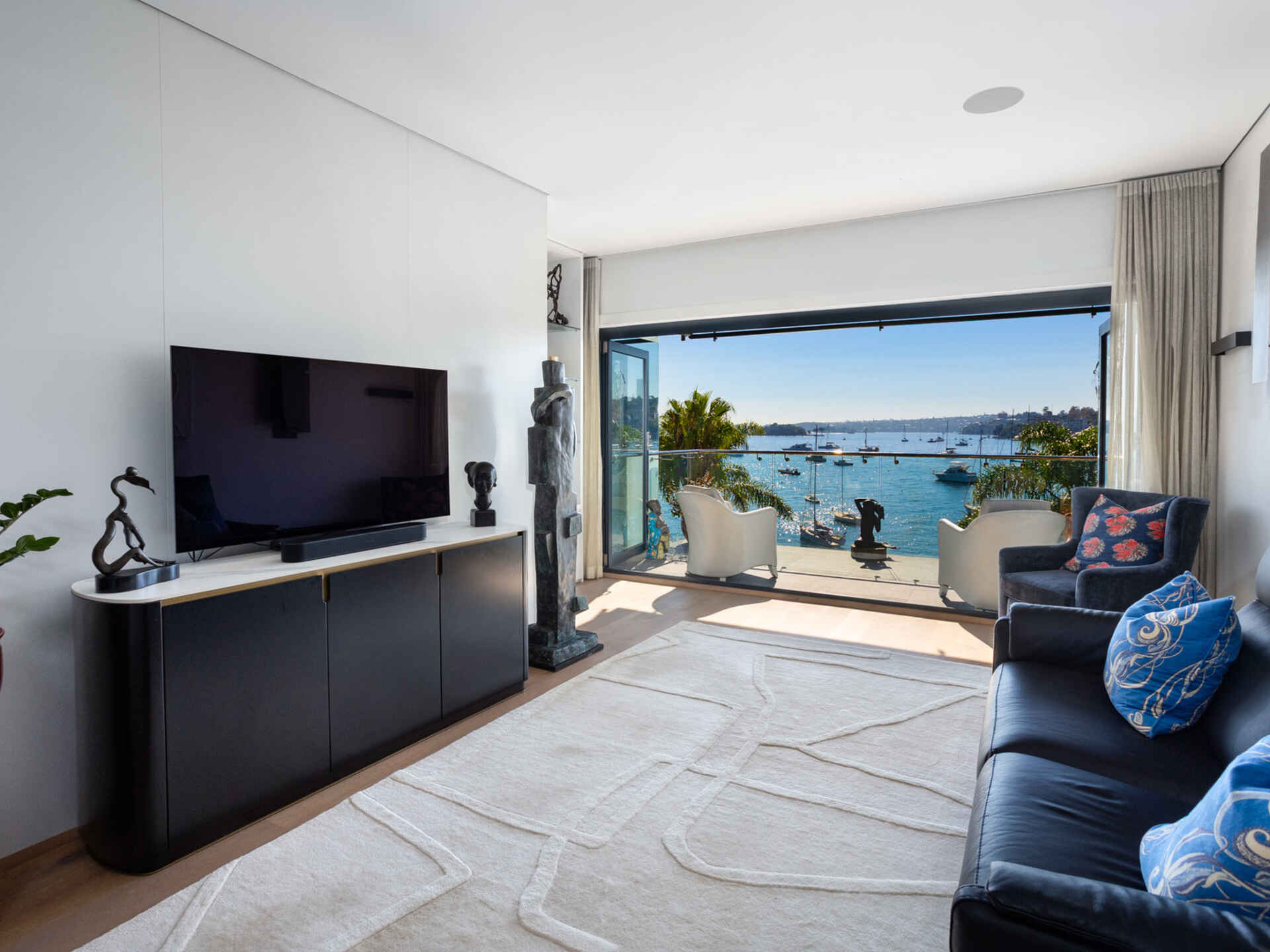 6/4 Billyard Avenue Elizabeth Bay