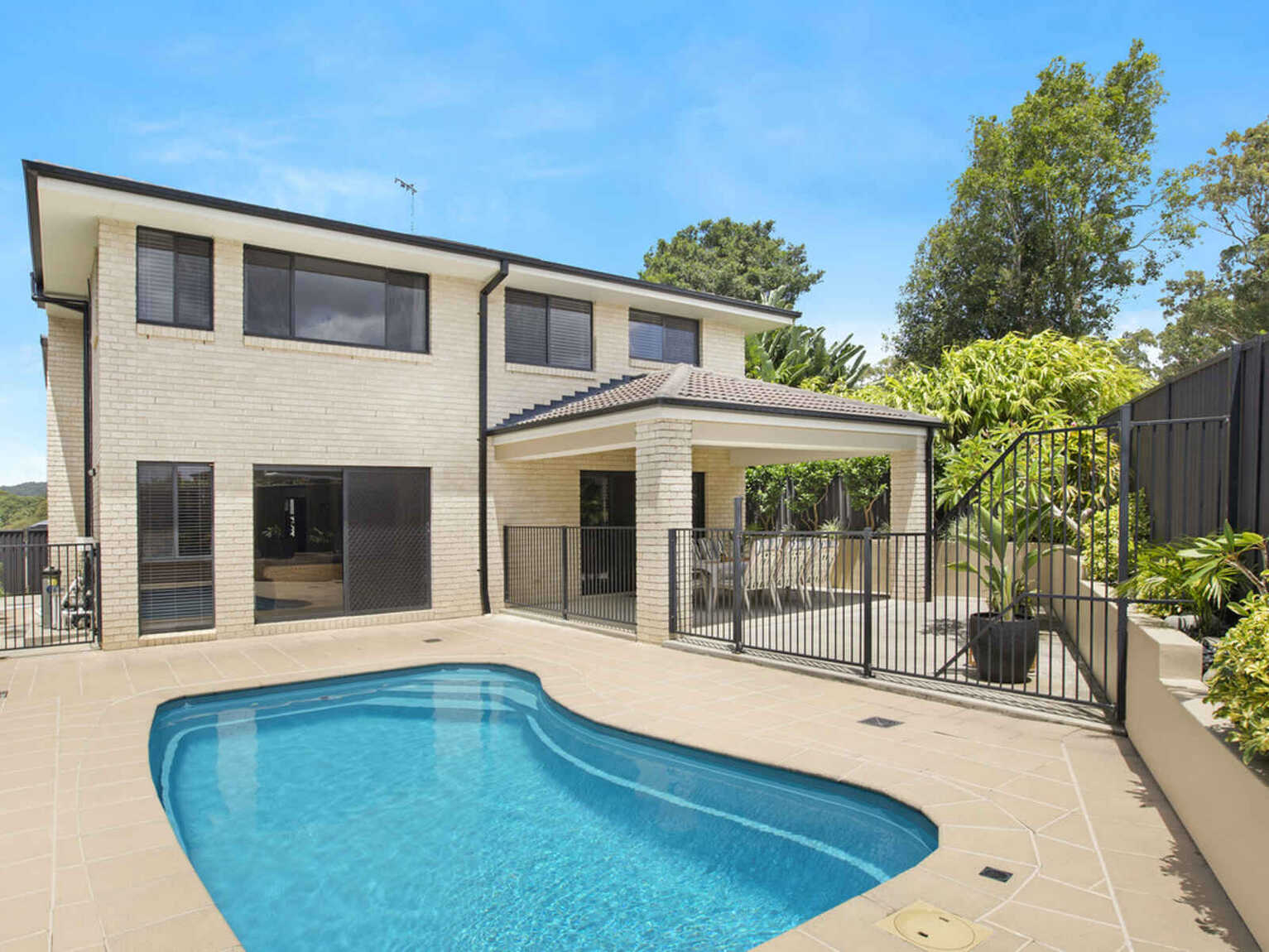 37 Bemboka Crescent Glenning Valley 37 Bemboka Crescent Glenning Valley