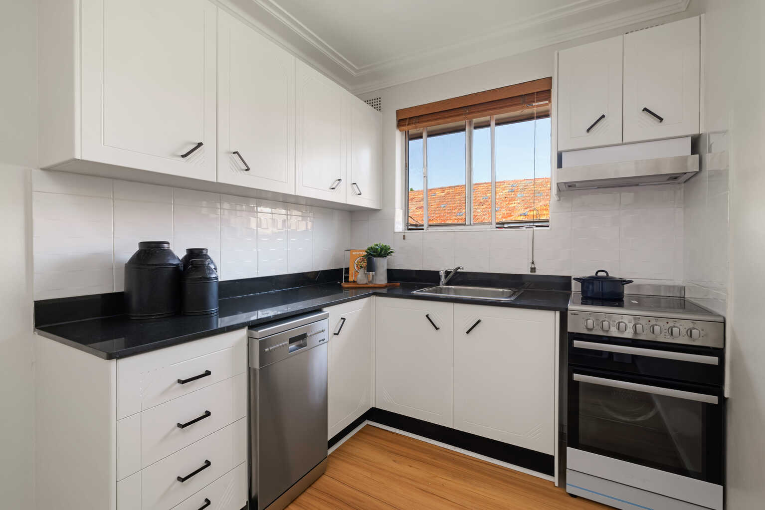 8/22 Barnsbury Grove Dulwich Hill 8/22 Barnsbury Grove Dulwich Hill