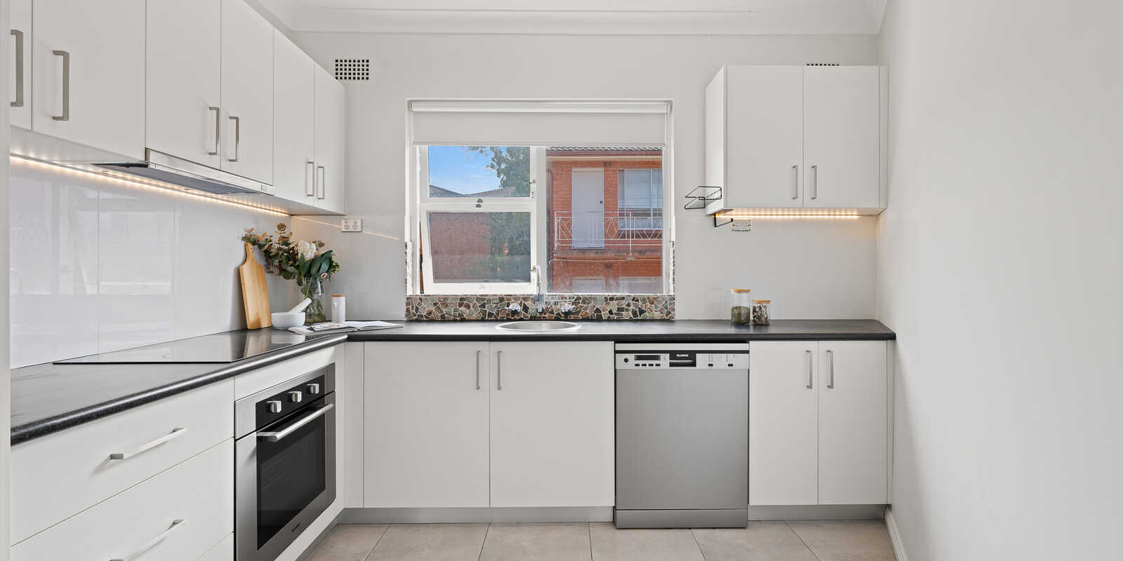 14/11 Myra Road Dulwich Hill 14/11 Myra Road Dulwich Hill