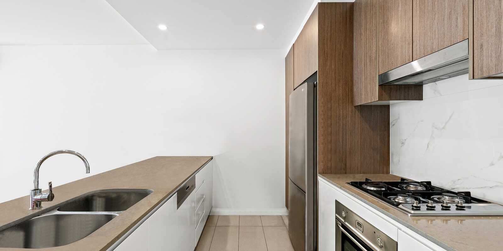 405/10B Charles Street Canterbury 405/10B Charles Street Canterbury
