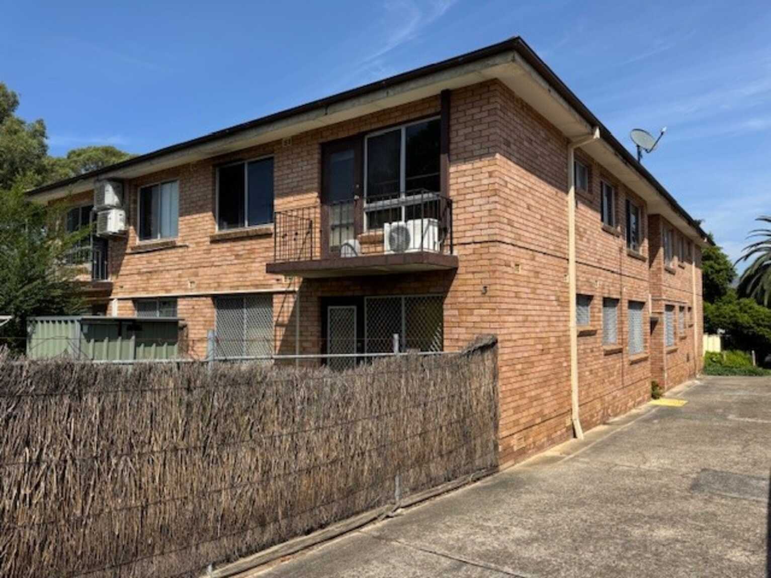 4/3 Ronald Street, Carramar 4/3 Ronald Street, Carramar