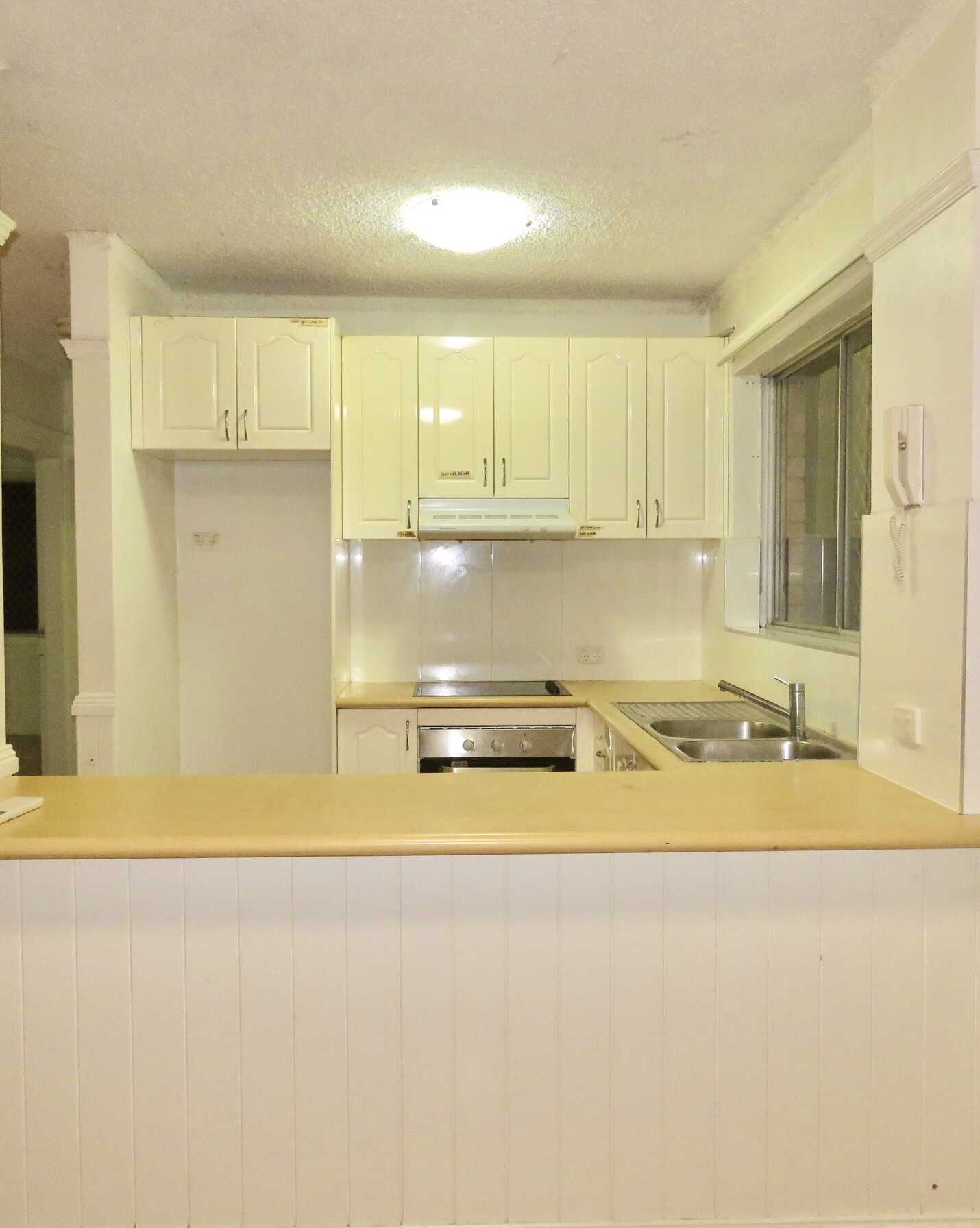 4/3 Ronald Street, Carramar, Carramar - Thumbnail 3