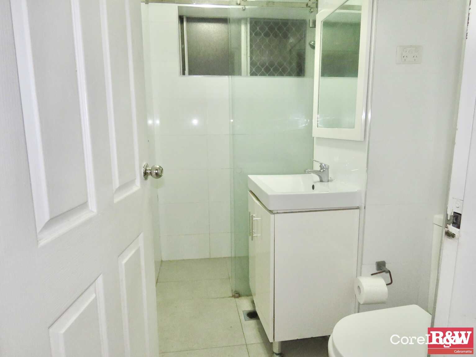 4/3 Ronald Street, Carramar 4/3 Ronald Street, Carramar