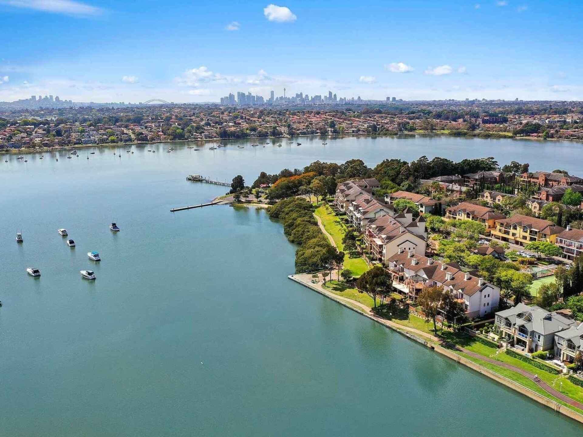 4H/164  Burwood Road Concord