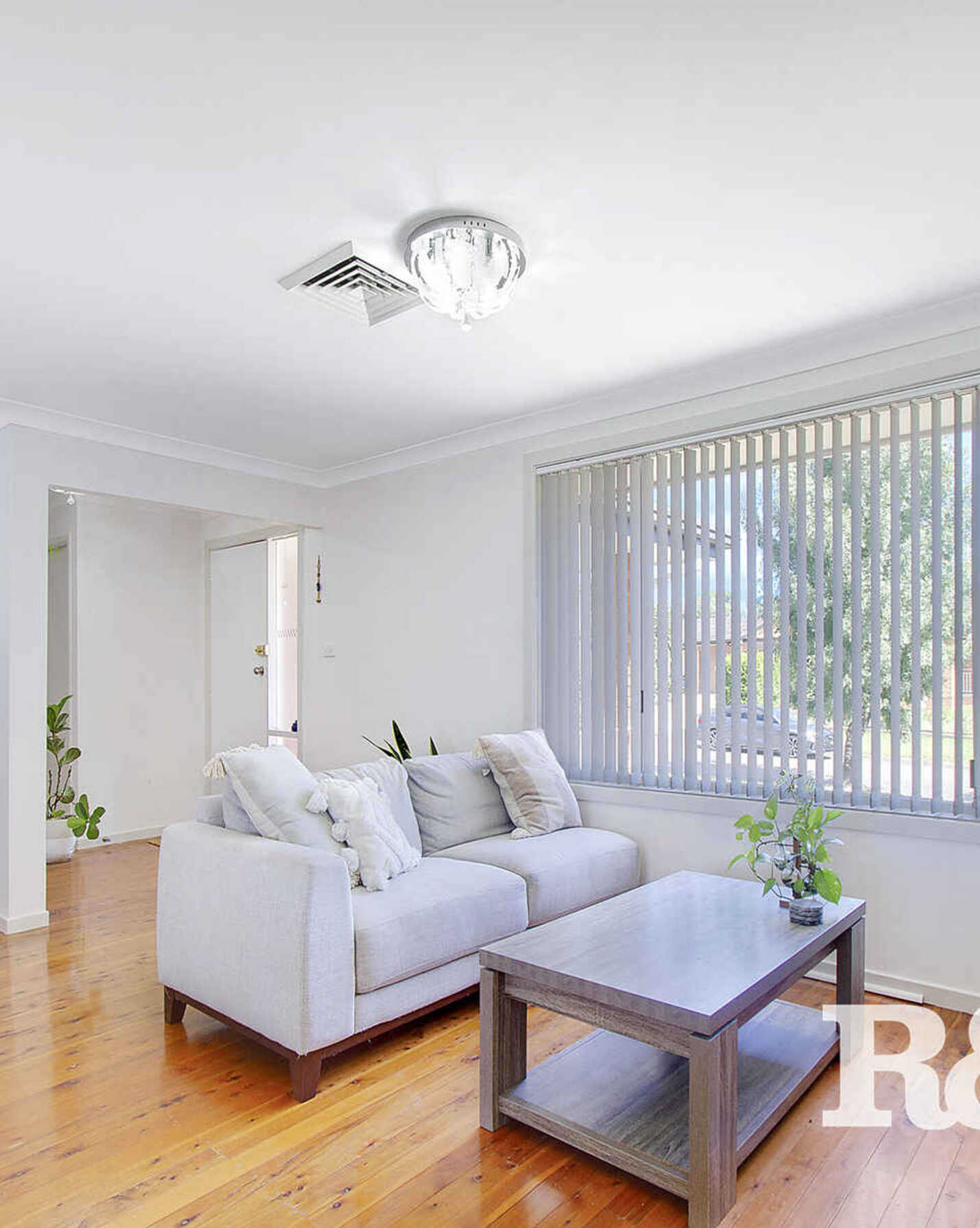 37 Windrush Circuit St Clair, Clair - Thumbnail 5