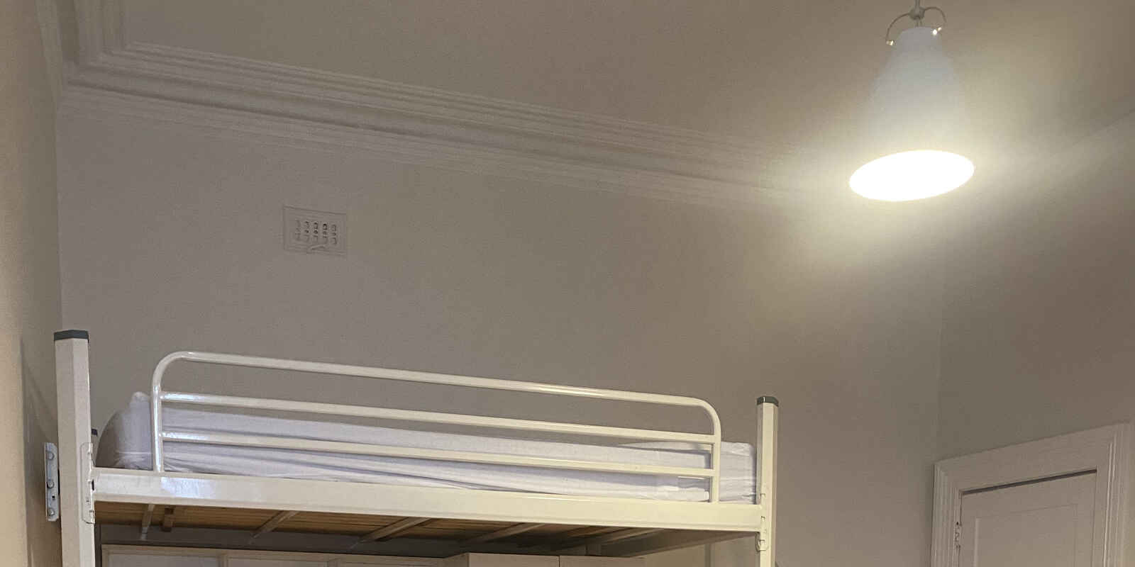 Room 6.03/278 Enmore Road Enmore