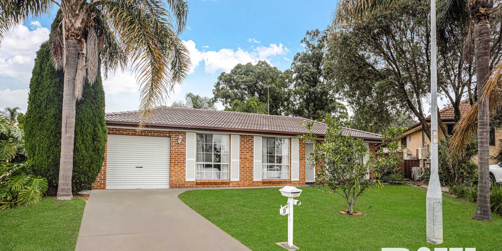 9 Pam Green Place Doonside 9 Pam Green Place Doonside