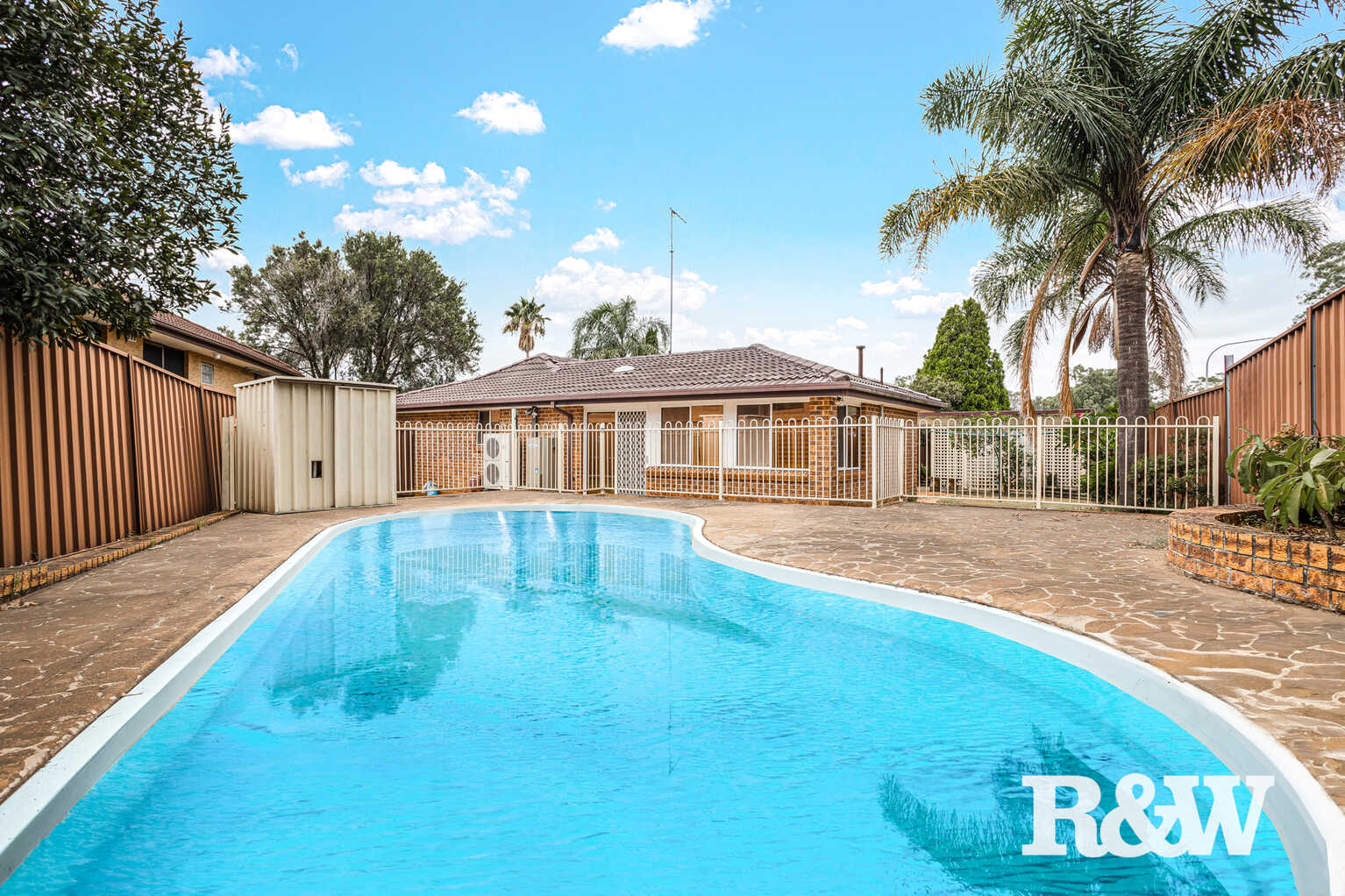 9 Pam Green Place Doonside 9 Pam Green Place Doonside