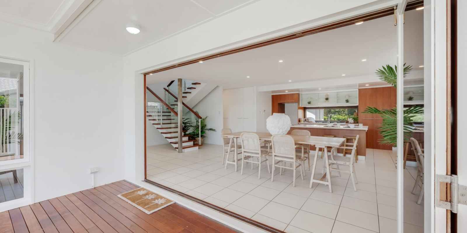 96 Woongarra Scenic Drive Bargara 96 Woongarra Scenic Drive Bargara