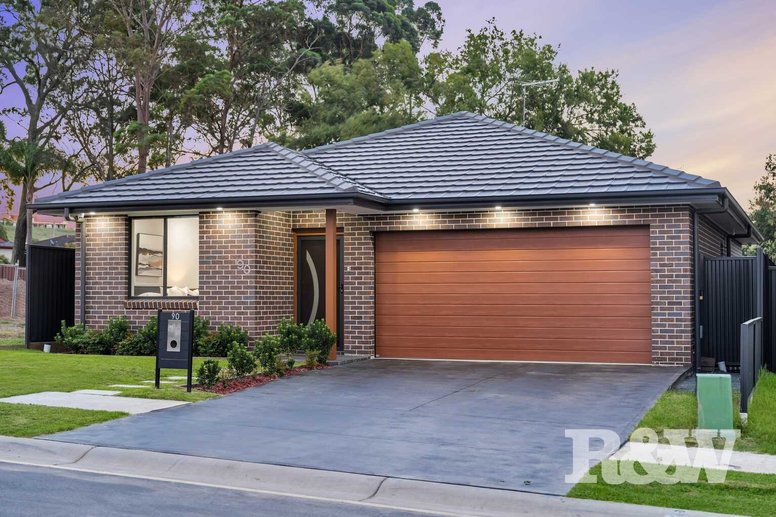 90 Brassil Avenue Claymore 90 Brassil Avenue Claymore