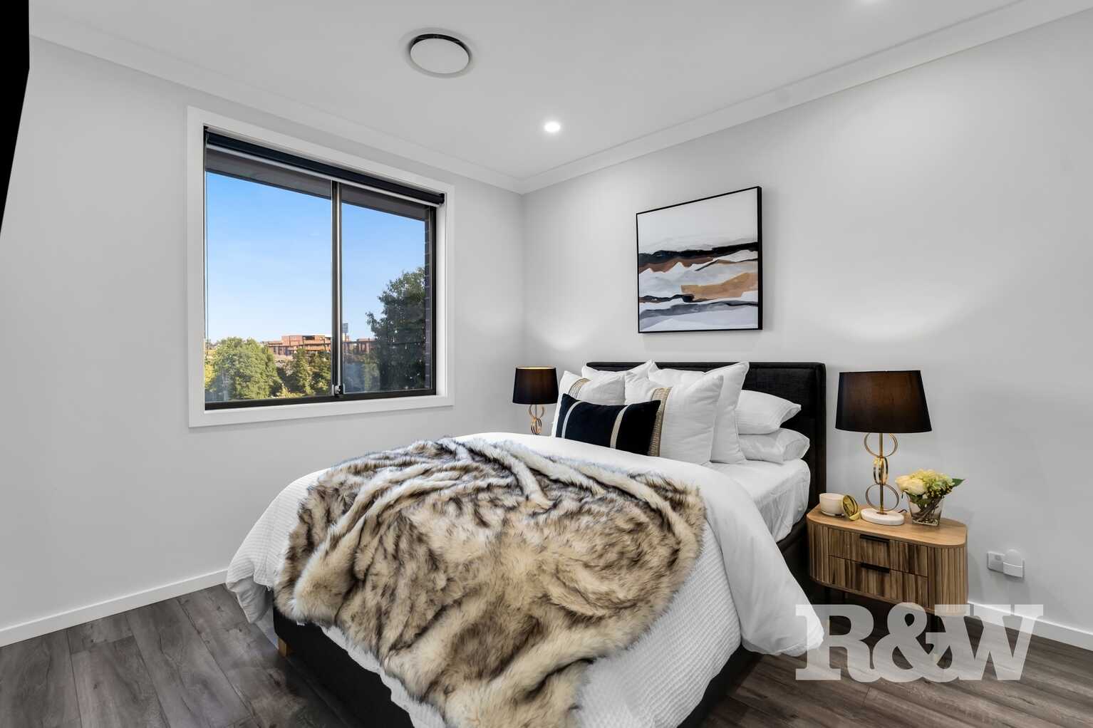 90 Brassil Avenue Claymore 90 Brassil Avenue Claymore