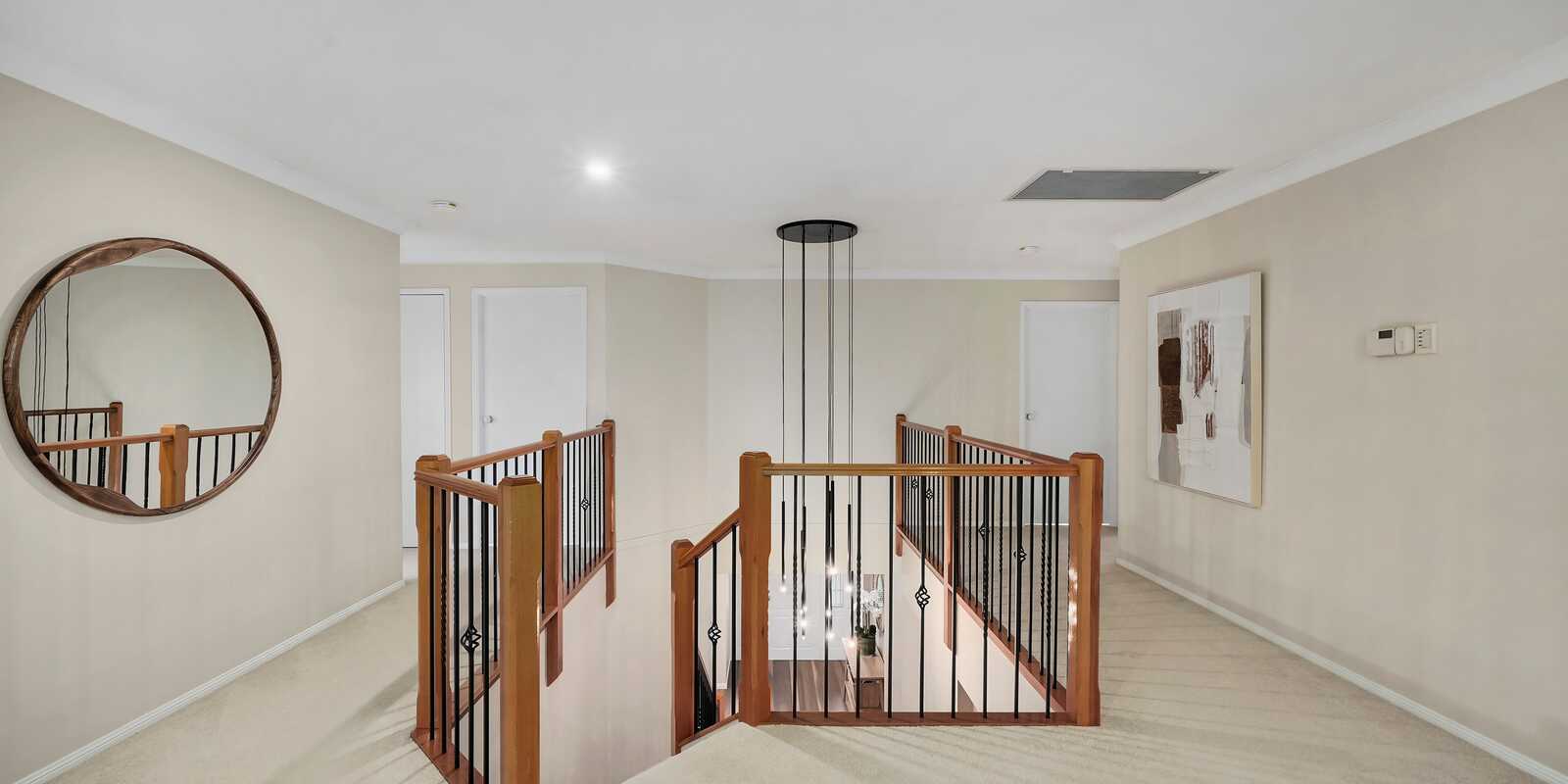 19 Strathwallen Close Macquarie Links 19 Strathwallen Close Macquarie Links