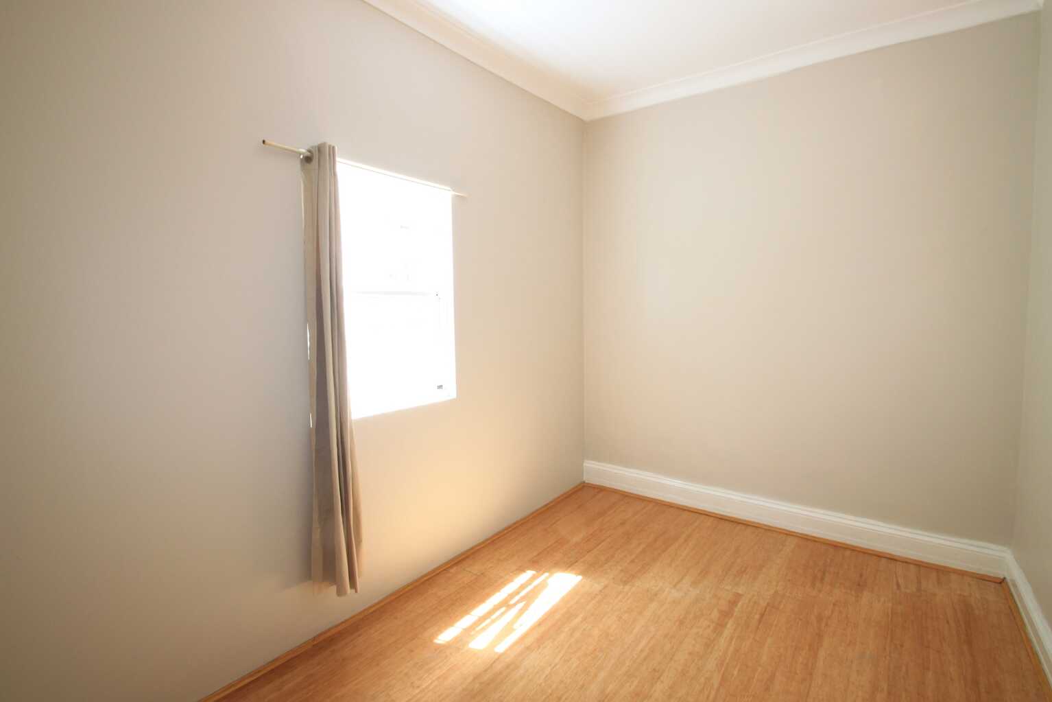 2/320 Annandale Street Annandale