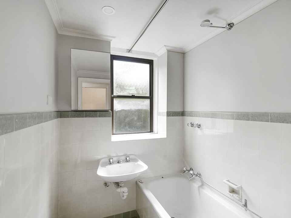 15/4 Macleay Street Potts Point